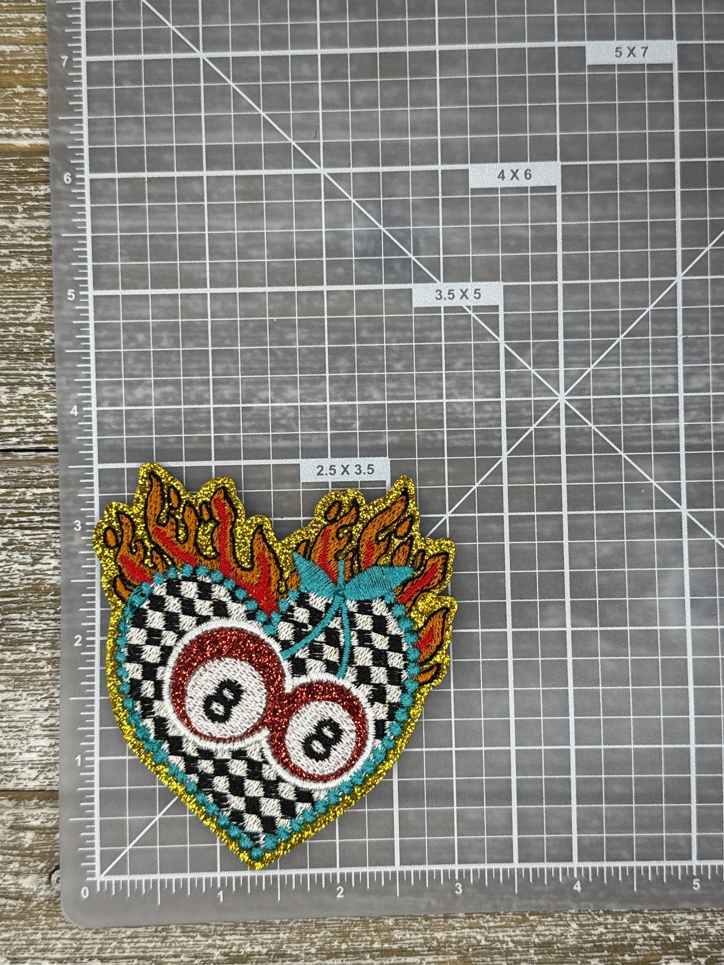 Glitter 8 Ball Flame Heart