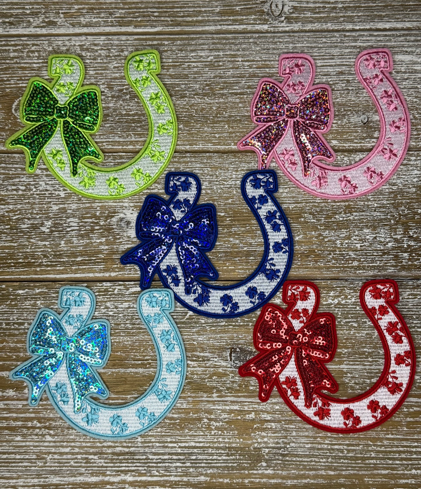 Sequin Bow Horseshoe
