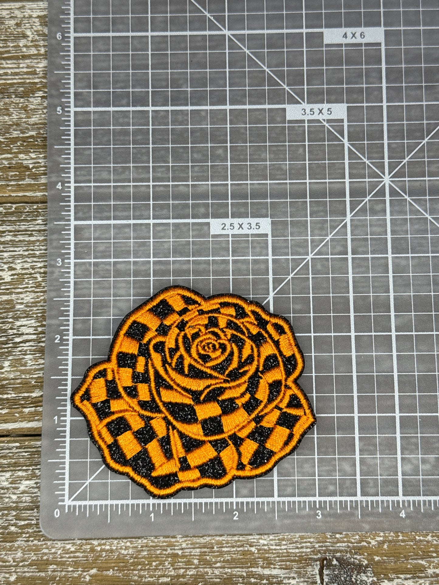 Checkered Rose Orange/Black
