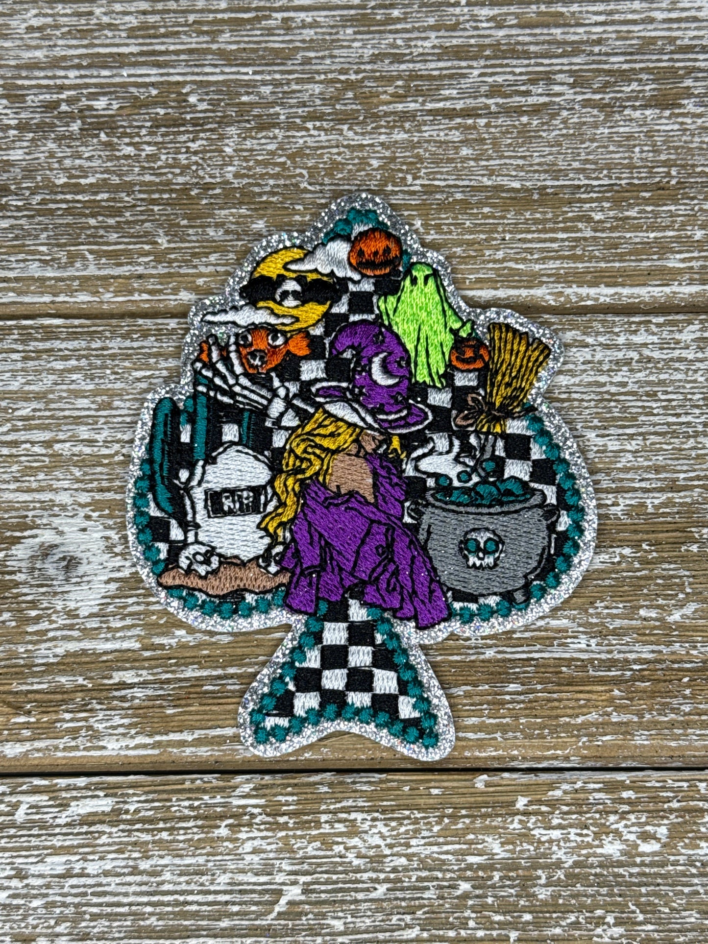 Silver Glitter Spade Spooky Girl