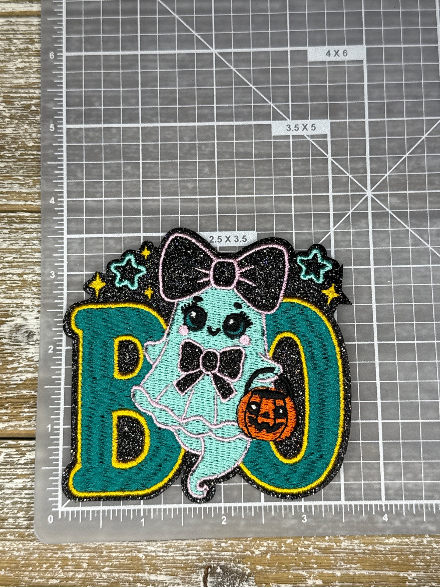 Boo Ghost W/ Bow