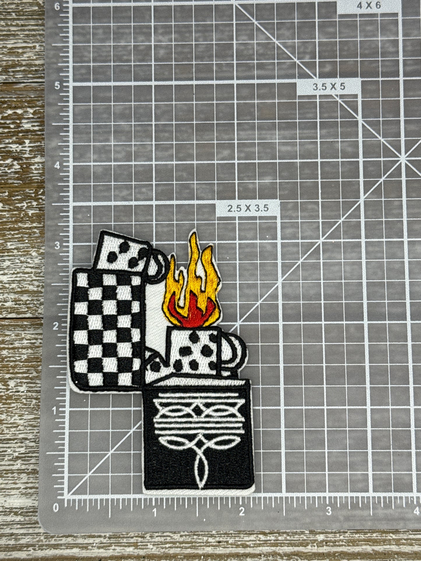 Checkered Lighter