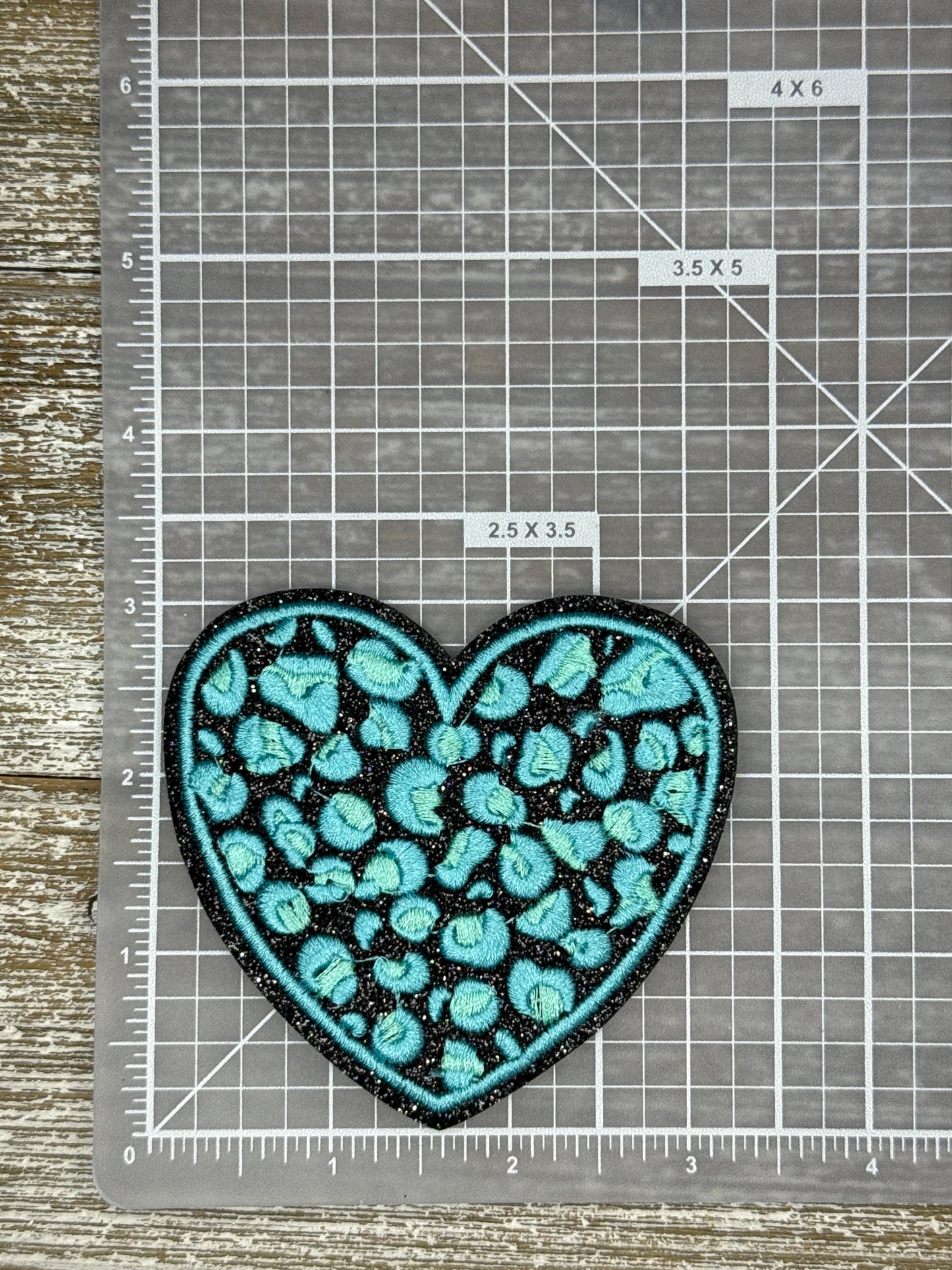 Black Glitter Leopard Heart