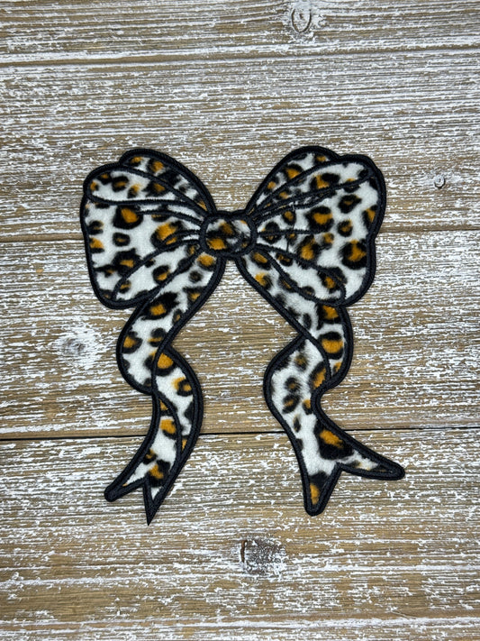 Large Fuzzy Leopard Bow